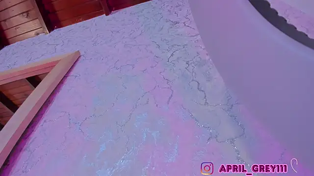 april_grey11's cam snapshot