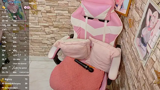 Dalessa_Bigtits's cam snapshot