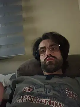 Paapii1098 live sex cam