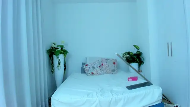 MaiaaCandy's cam snapshot