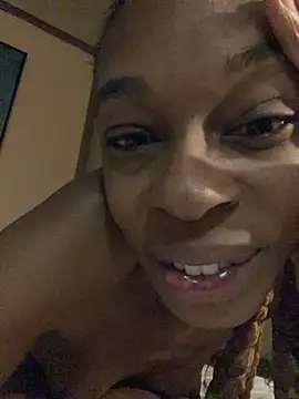 Jasmine_FullsShine's cam snapshot