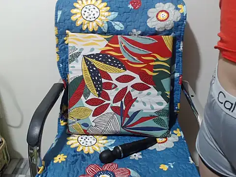 Wet_oliviaxxx's cam snapshot