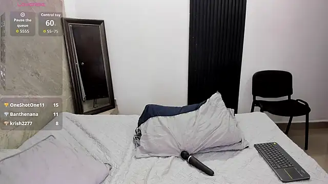 Ada_3's cam snapshot