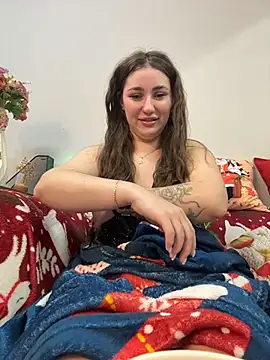 KiraBarlows live sex cam