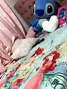 Rachellcooperrr live sex cam