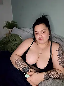 Saucy-Serenity's cam snapshot