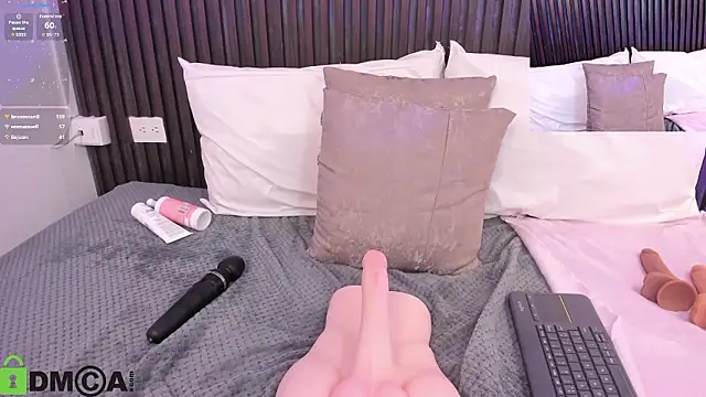 alahia_mellers live sex cam