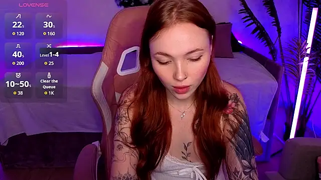 Maya_Light's cam snapshot