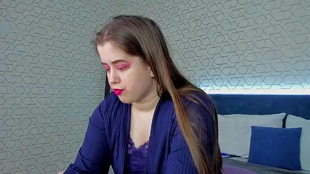 Soft_Lina's cam snapshot