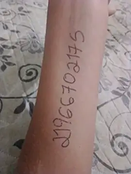 Camilanifeta's cam snapshot