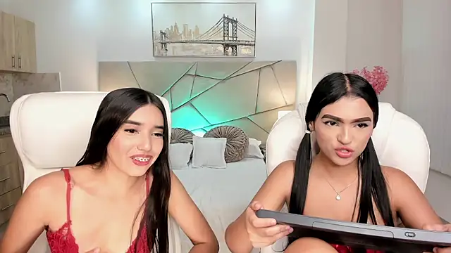 Sweet_Temptationv's cam snapshot