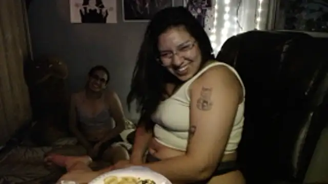 DanelyLopez's Stripchat show and profile