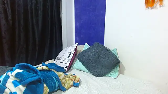 Ixchel_Anaid live sex cam