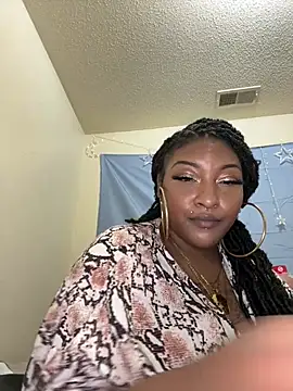 Egyptian_reign's cam snapshot