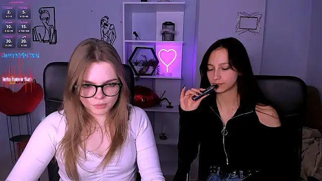 veronica_bubble's cam snapshot