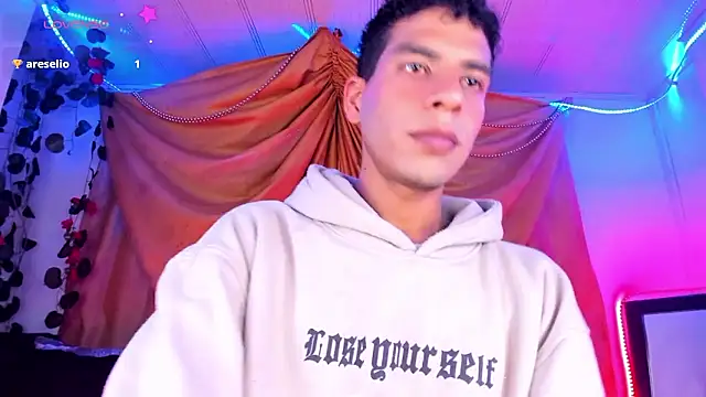 Ethan_Boyy live sex cam