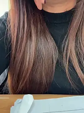 ThuPhuong-Tr's cam snapshot