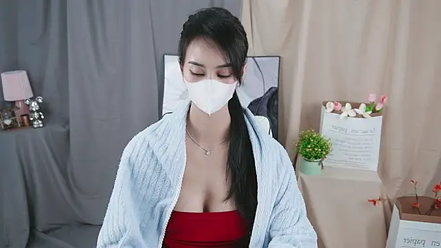 loveMeooMeoo's cam snapshot