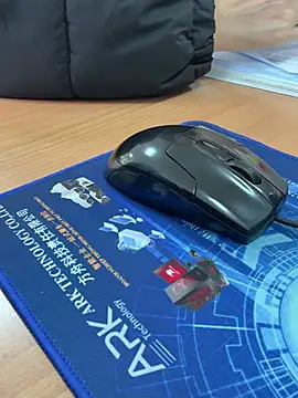 ThuPhuong-Tr's cam snapshot