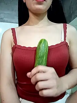 Belle-777's cam snapshot