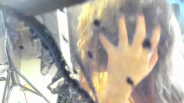 Liloo8923's cam snapshot