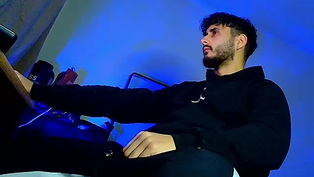 XanderCage99 live sex cam