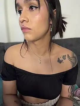 Isabella-Teen's cam snapshot