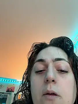 PeridotPrincessOfficial's cam snapshot