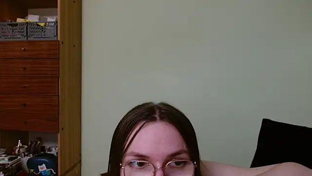 LooveELLYx live sex cam