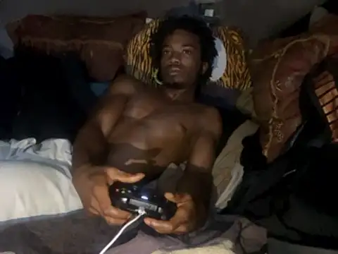 SlimeCrownzOut5's cam snapshot