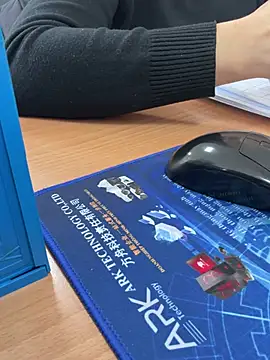 ThuPhuong-Tr's cam snapshot