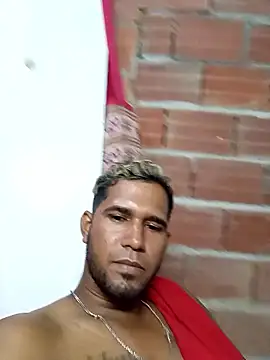 yanshotQQQQ live sex cam