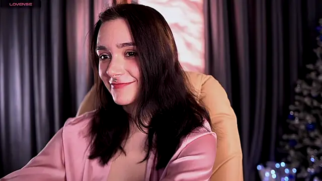 ElizabethMilller_'s cam snapshot