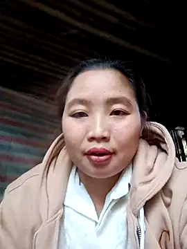 PhamPhung live sex cam