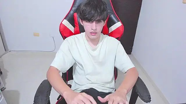 eren_188 live sex cam