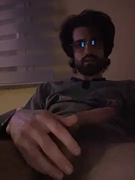 Paapii1098 live sex cam