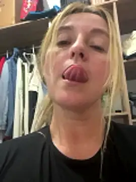 moniquerainx's cam snapshot