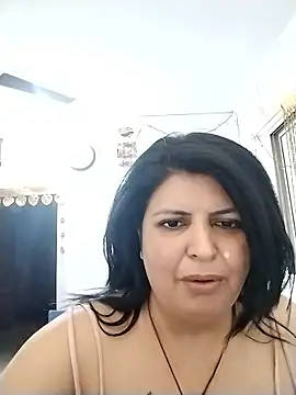 Jann_Riya333 live sex cam