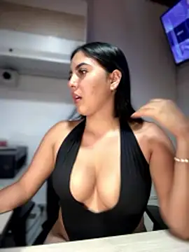 Sofia_Collins- live sex cam