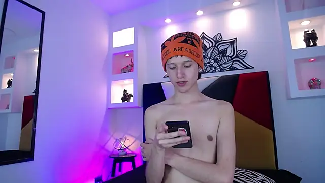 Emo_Boy_ live sex cam
