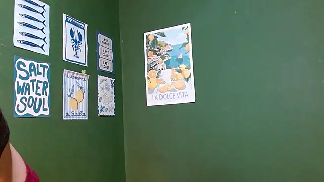 Roxiehood live sex cam