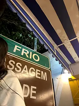 HellenaTinoco live sex cam