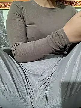 -LunaLust's cam snapshot