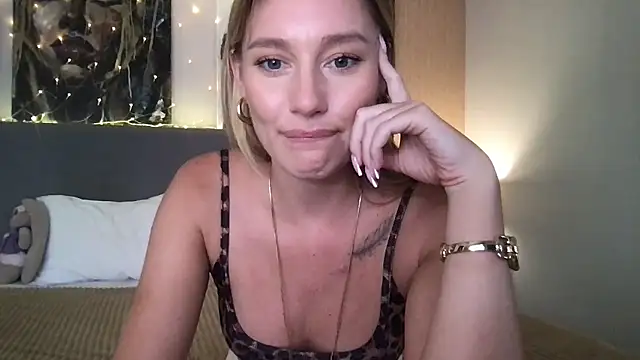 Stella_muse's cam snapshot