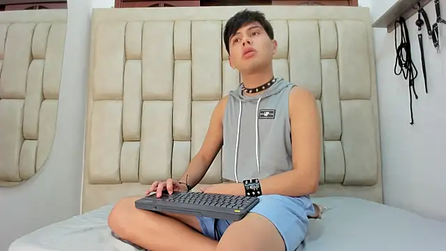 Felipe_Cold live sex cam