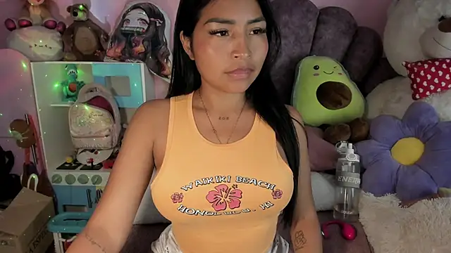 Pocahontascute_33 live sex cam