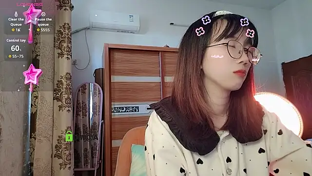 Lili_666 live sex cam