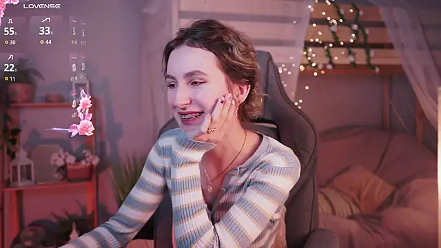 LuxRayi live sex cam