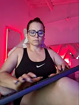 MariaPau_83's cam snapshot