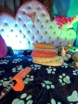 Naugth_channel_ts live sex cam